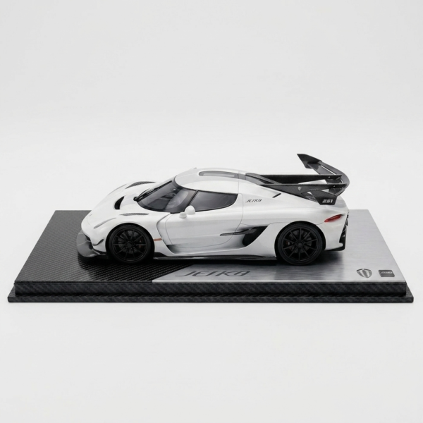 Precision 1:64 Scale Koenigsegg Jesko Diecast Collectible Model with Luxury Display Stand